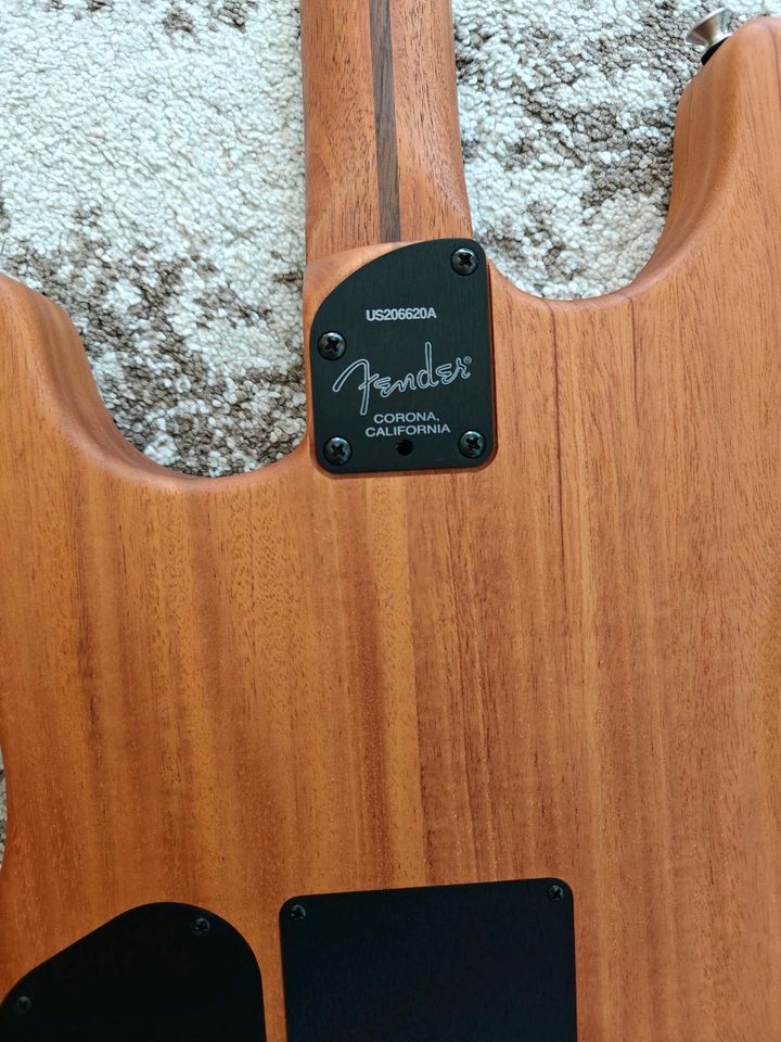 Fender Acoustasonic american Stratocaster (Wie neu - 05.2024)