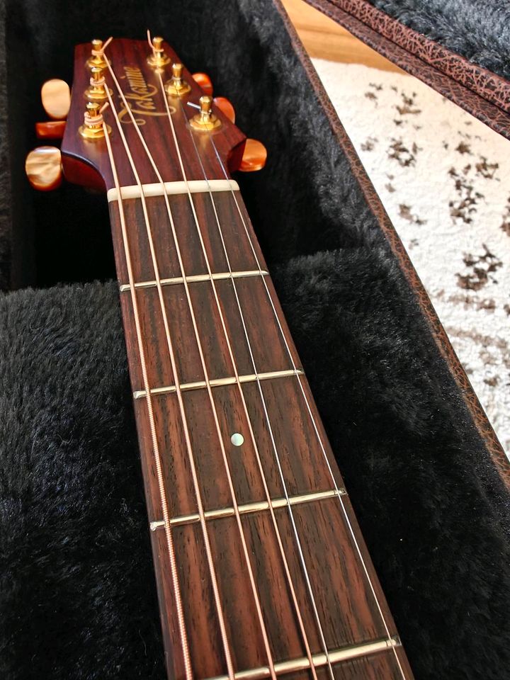 Takamine TAN77 (Cedar/Koa - vollmassiv) neue Bünde!