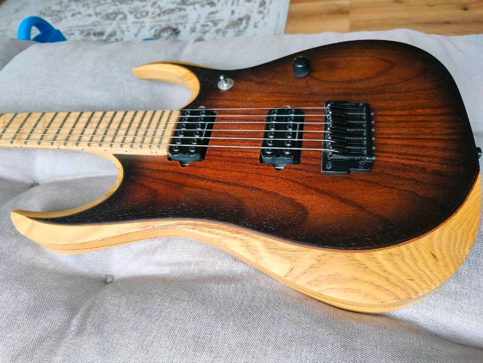 Ibanez RGDIX6MRW (Mit Upgrade auf SH8)