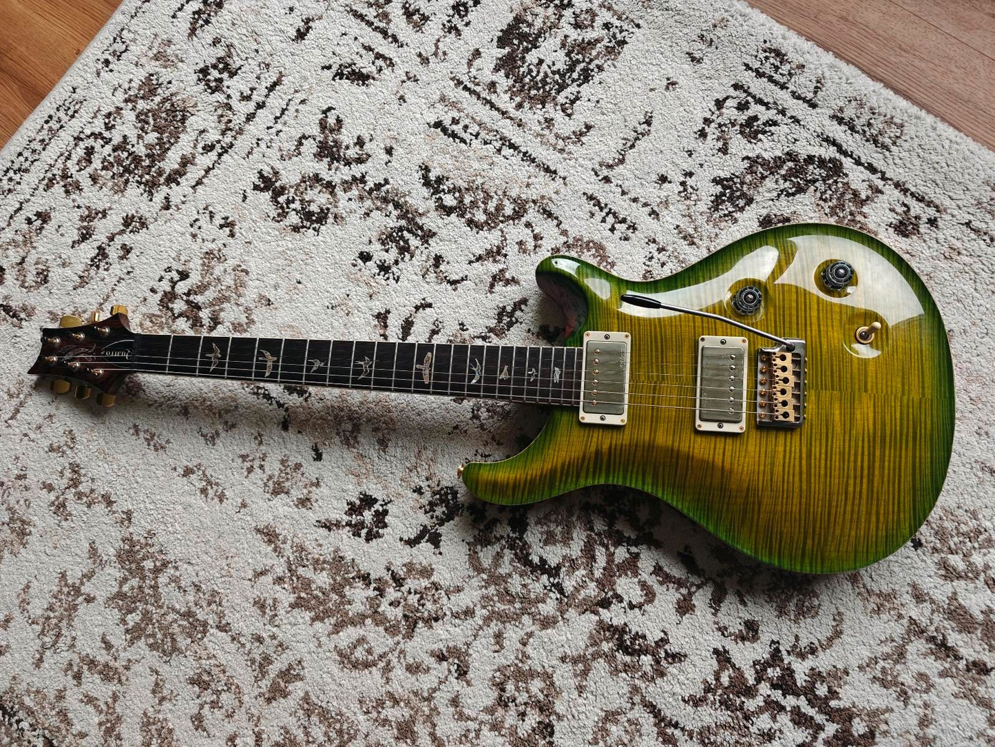 PRS Modern eagle Quatro (Eriza Verde)