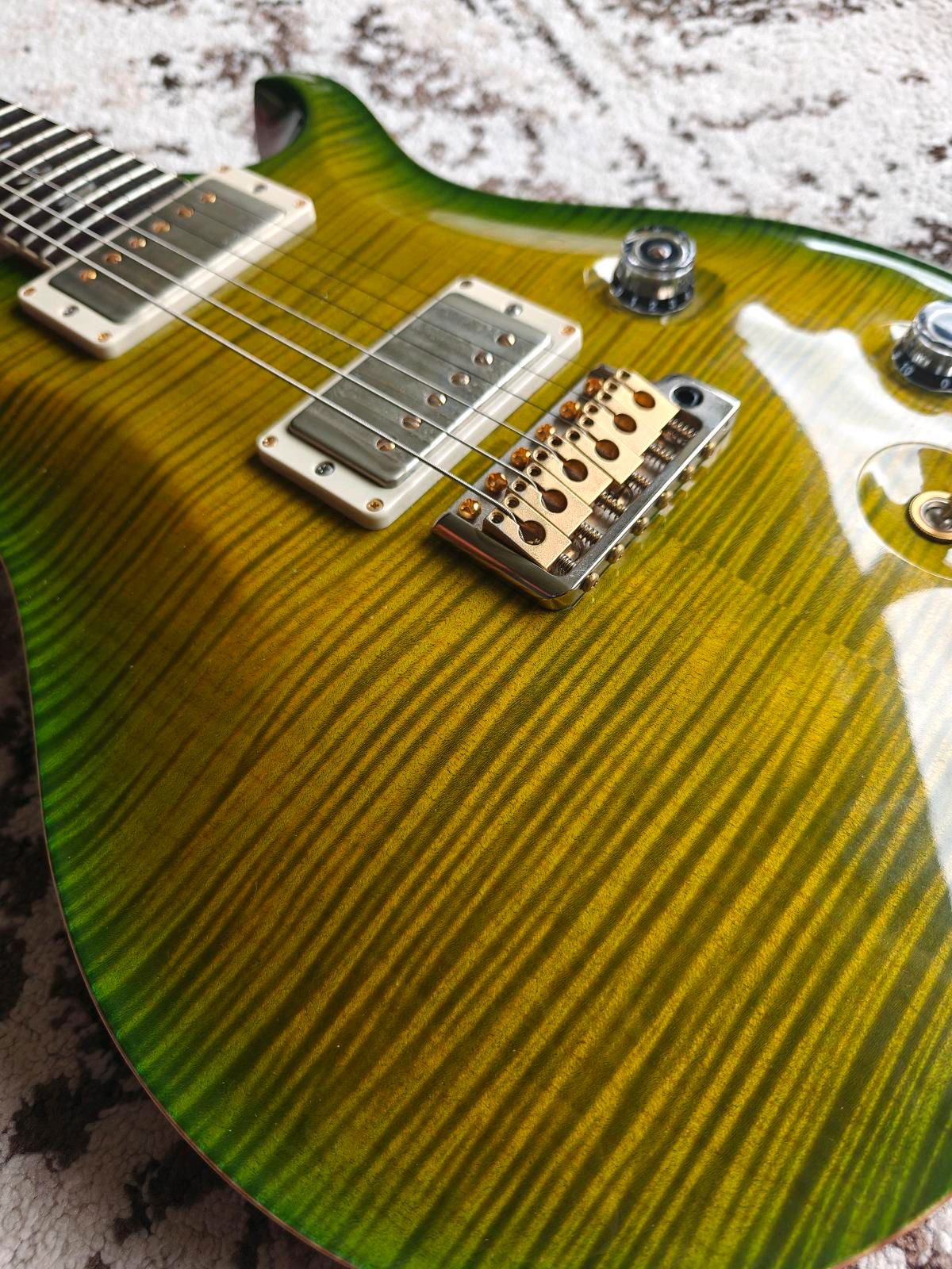 PRS Modern eagle Quatro (Eriza Verde)