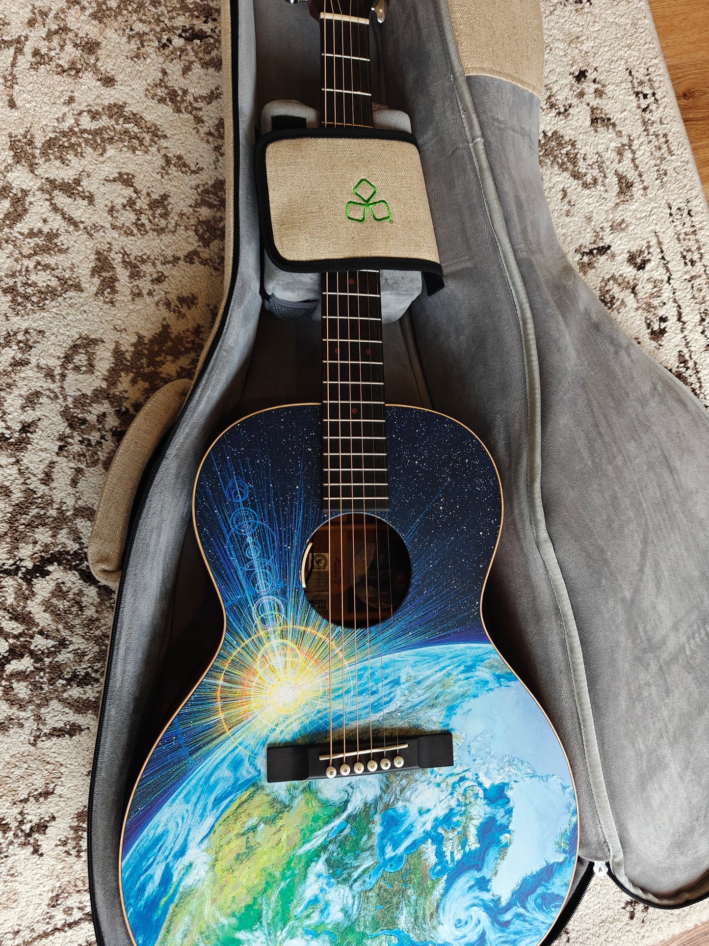 Martin 00L Earth Limited (wie neu 04.24)