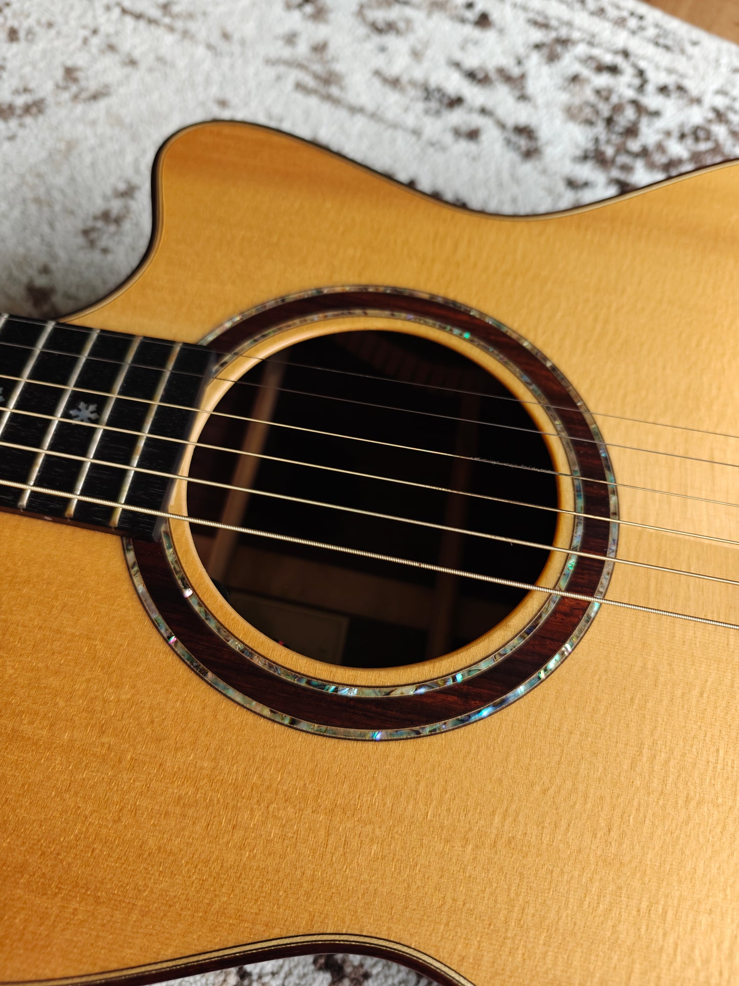 Lakewood M32-CP (25 years sound of magic)